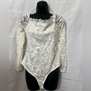 NWT Fashion Nova Cream Body Suit